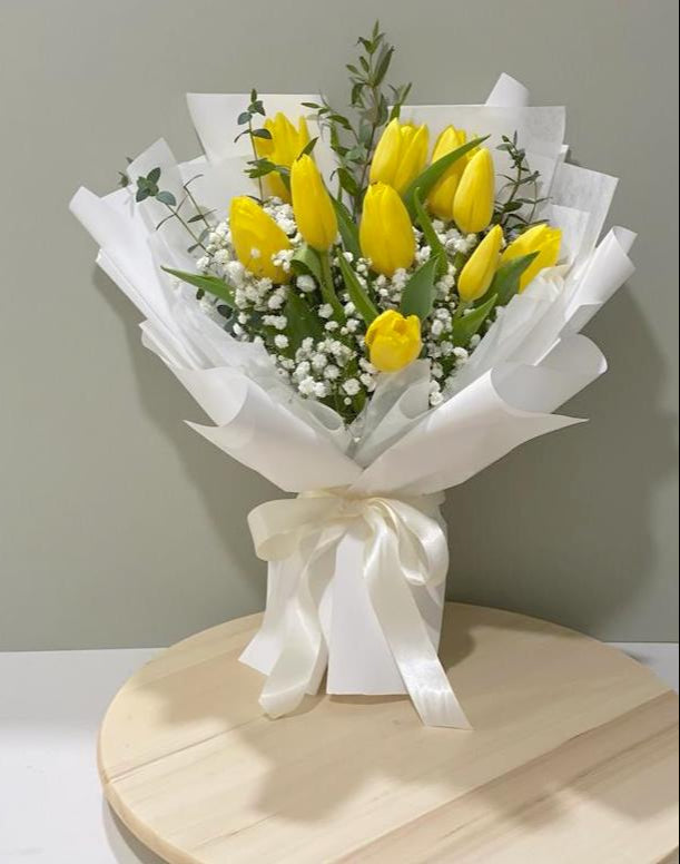 Signature Tulip Bouquet - Yellow Tulips