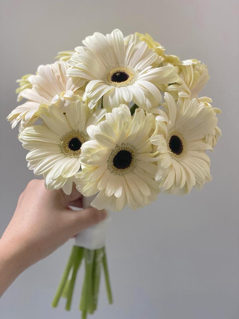 Signature Bridesmaid Daisy Bouquet - 3 Sets