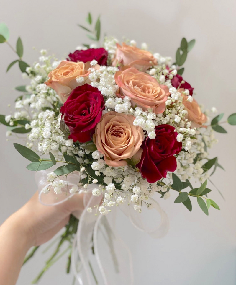Round Mixed Roses Bridal Bouquet - Classic Style