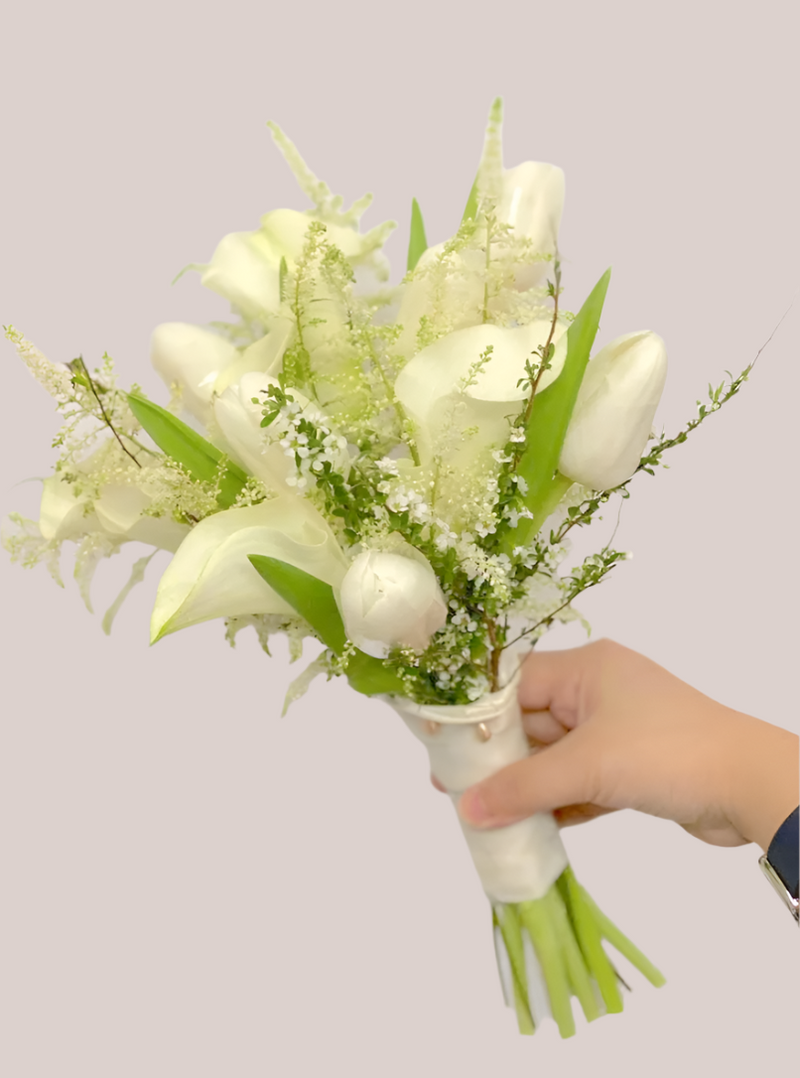 Hand Tied Calla Lilies Bridal Bouquet - Korean Style