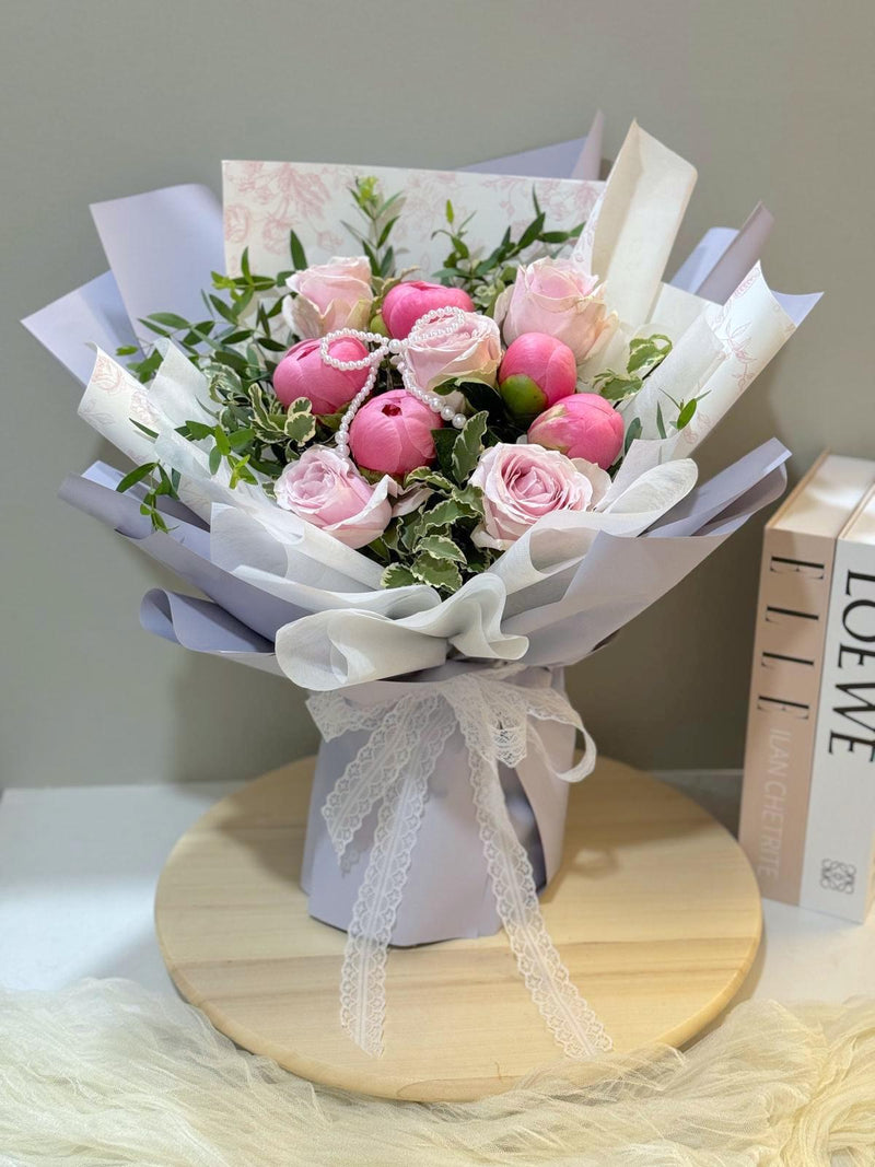 Deluxe Peony Bouquet - Pink Peonies