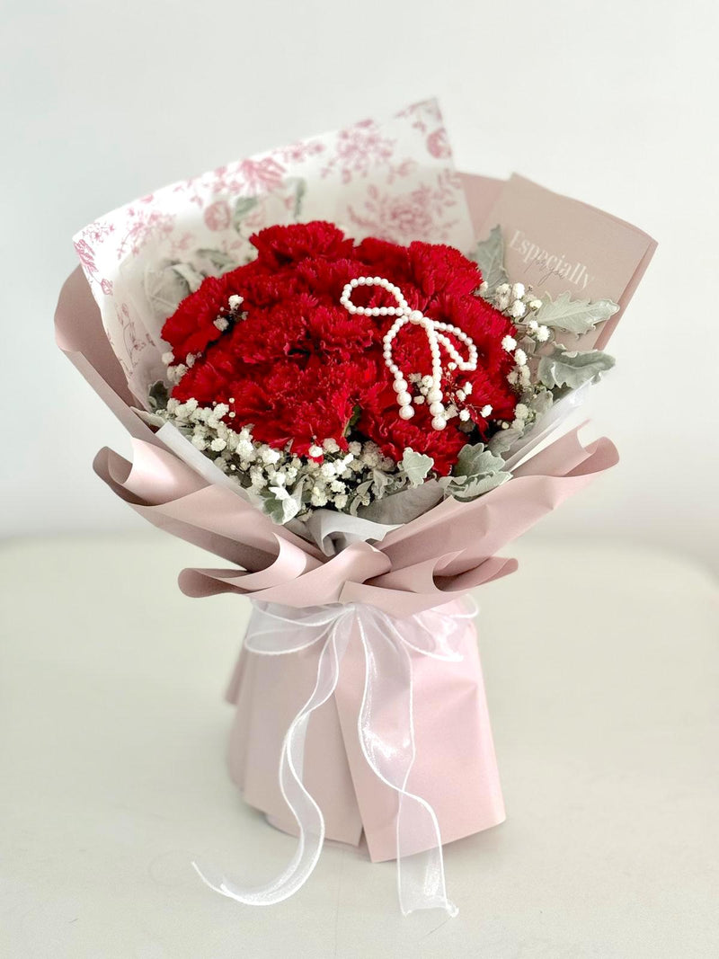 Signature Carnations Bouquet