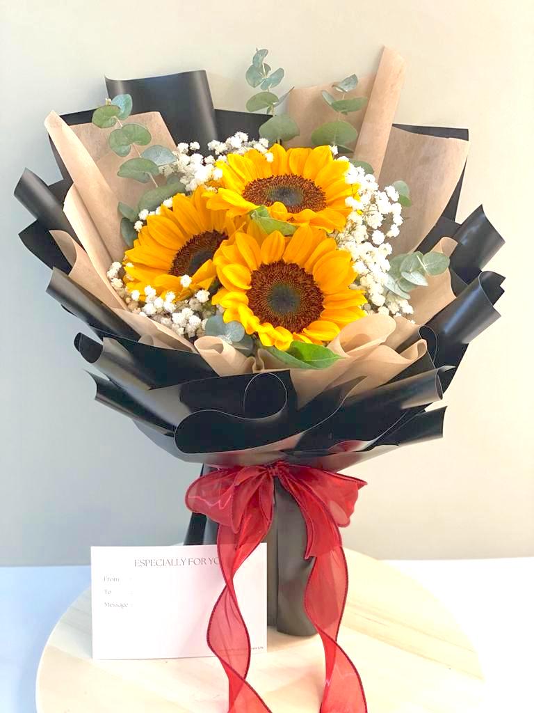 Signature Sunflowers Bouquet - Large