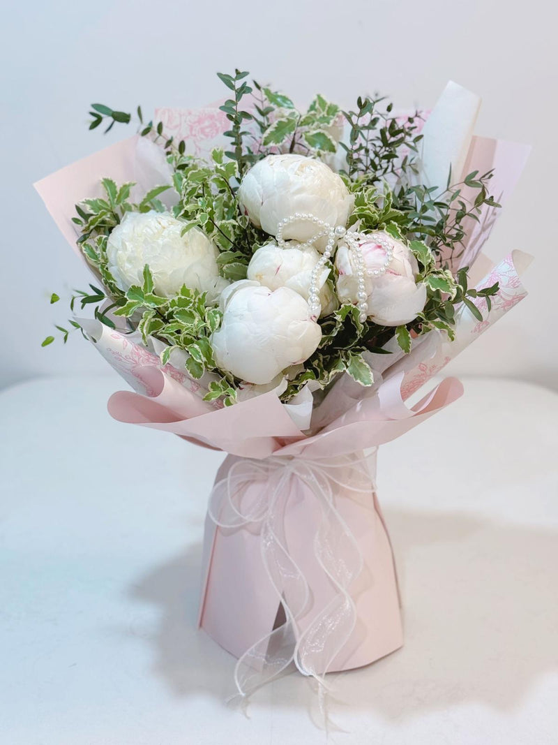 Classic Peony Bouquet - White