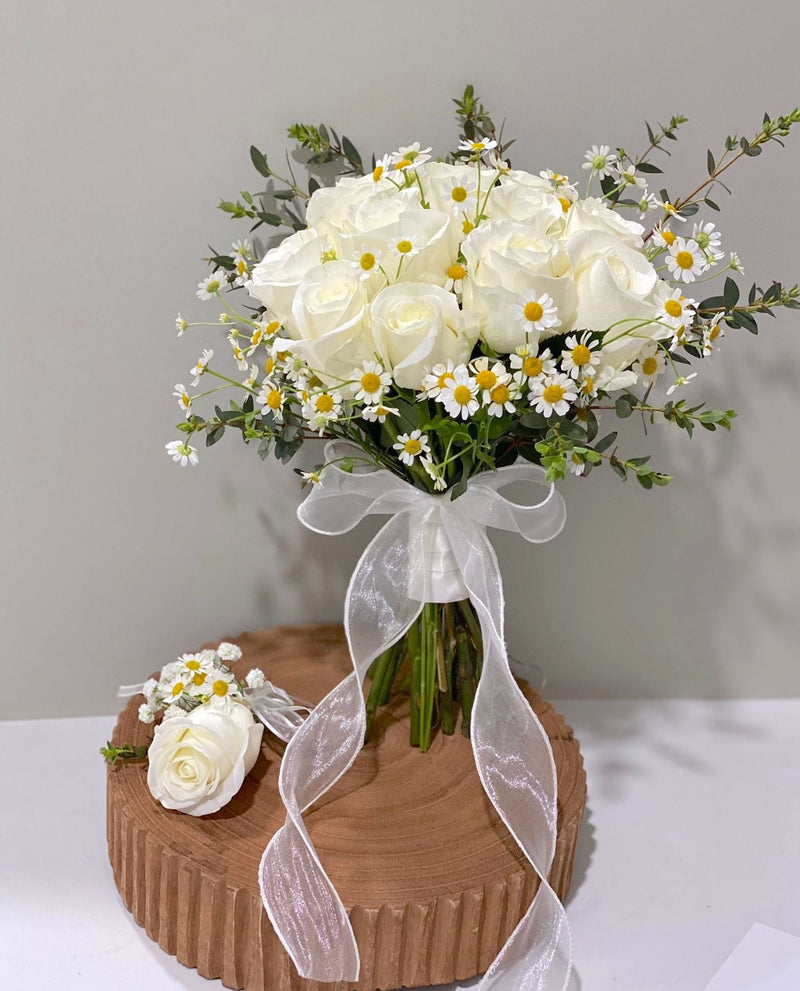 Roses Bridal Bouquet Package - Garden Style